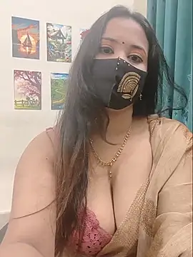 Snapshot of Beauty_Queen_Soniya chatting on 07/08/26, 01:10 Beauty Queen Soniya online show from 07/08/26, 01:10