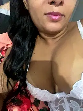 Snapshot of Brunamorenago chatting on 01/14/26, 12:44 Brunamorenago online show from 01/14/26, 12:44