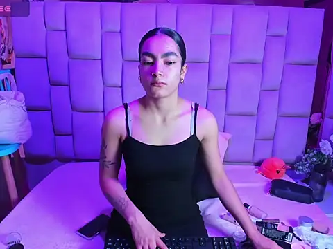 Gisell Squirt  online show from 11/24/25, 01:00