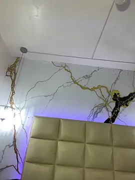 Luna star3 online show from 11/15/25, 05:42