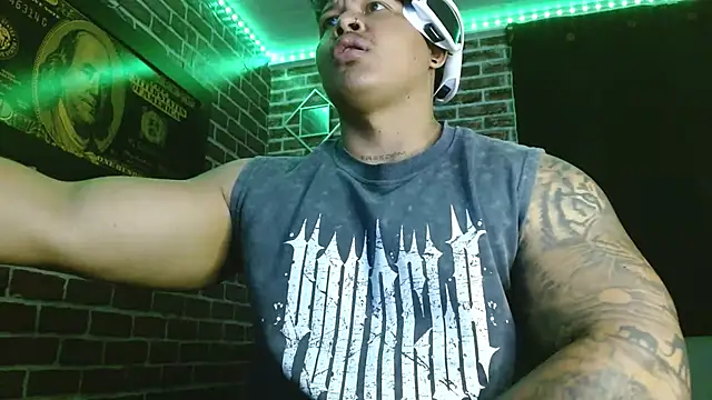 jordan bigcock  online show from 02/03/26, 06:40