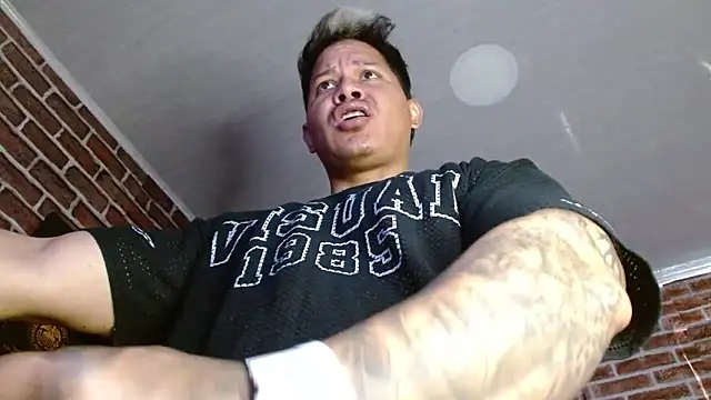 Snapshot of jordan_bigcock_ chatting on 06/10/26, 07:46 jordan bigcock online show from 06/10/26, 07:46