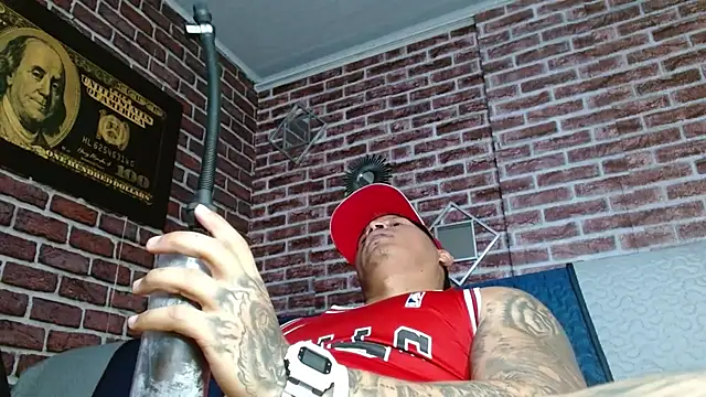 jordan bigcock  online show from 06/30/26, 12:44