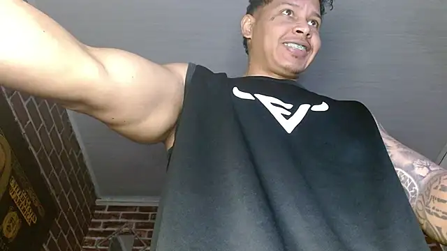 jordan bigcock  online show from 08/01/26, 05:45