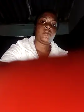 Snapshot of sexy-Luke chatting on 10/08/25, 04:54 sexy-Luke online show from 10/08/25, 04:54