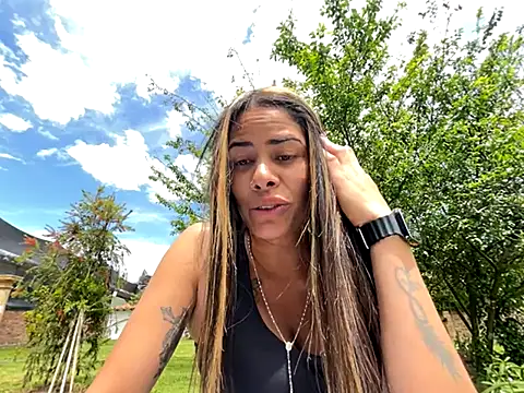 Snapshot of nairobi8 chatting on 11/04/25, 05:12 nairobi8 online show from 11/04/25, 05:12