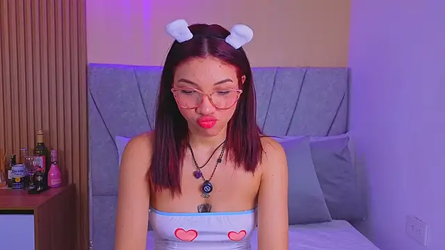 celeste collins  online show from 06/14/26, 03:41