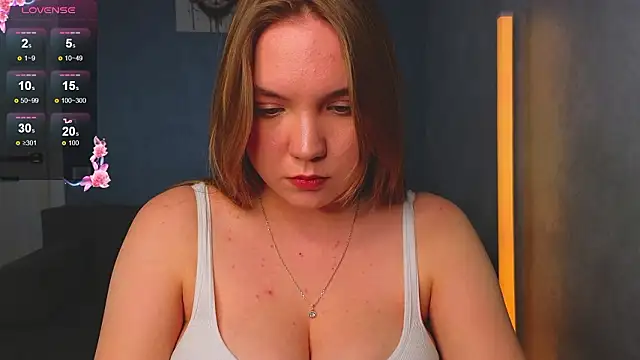 Snapshot of RebeccaEglitis chatting on 03/26/26, 04:12 RebeccaEglitis online show from 03/26/26, 04:12