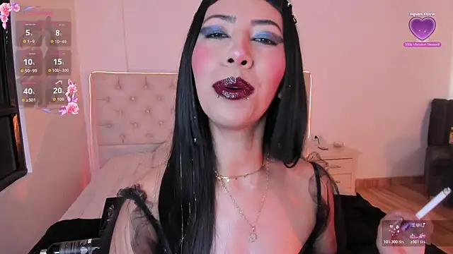 Snapshot of Nina_fox_0691 chatting on 06/16/26, 02:41 Nina fox 0691 online show from 06/16/26, 02:41