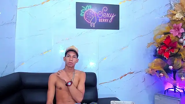 Little nicoll online show from 12/04/25, 10:51