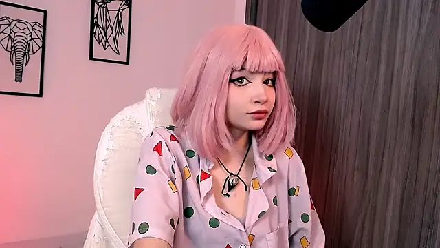 EmuOtori online show from 10/10/25, 11:42