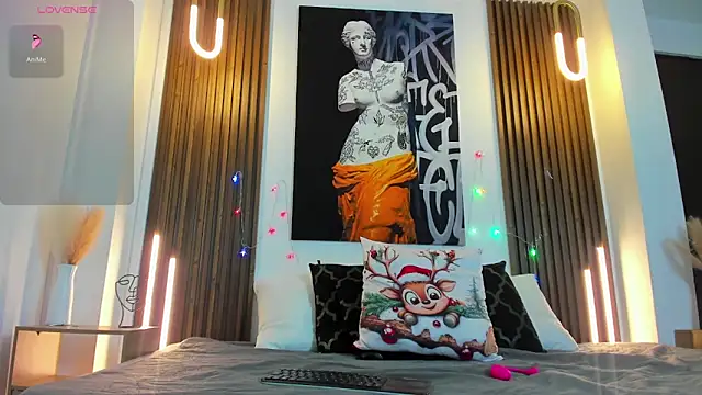 Kitty Bombon online show from 12/14/25, 08:02