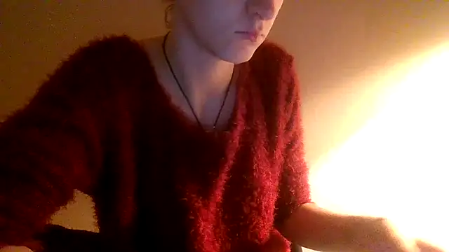Snapshot of SuperValentina chatting on 03/22/26, 08:01 SuperValentina online show from 03/22/26, 08:01