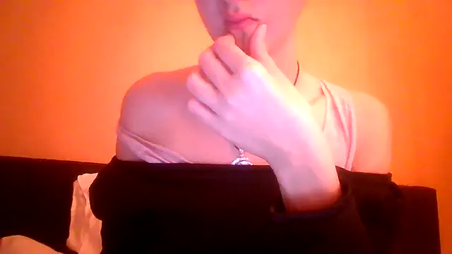 Snapshot of SuperValentina chatting on 04/23/26, 08:33 SuperValentina online show from 04/23/26, 08:33