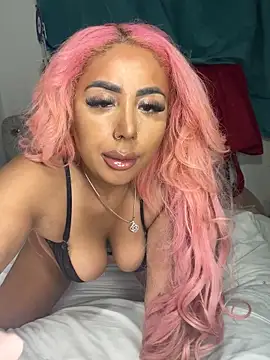 Snapshot of zara_bellexx chatting on 10/16/25, 08:54 zara bellexx online show from 10/16/25, 08:54