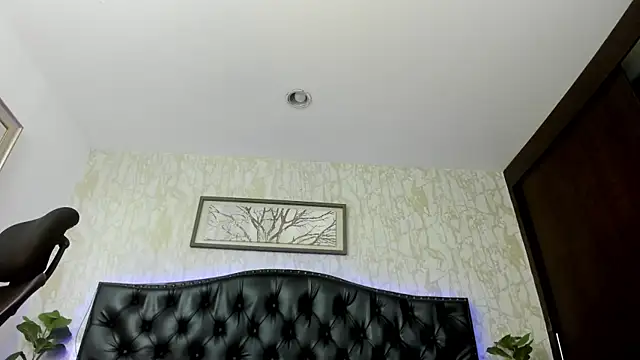 Snapshot of DenzelRios chatting on 04/22/26, 03:31 DenzelRios online show from 04/22/26, 03:31