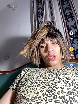 SiaraRealist online show from 05/09/26, 11:43