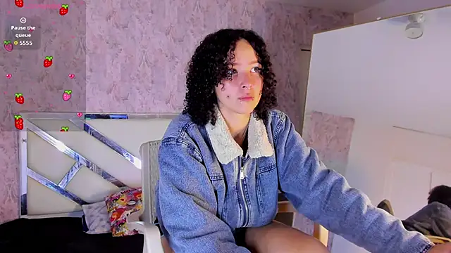 Snapshot of benny_wilson chatting on 01/13/26, 04:07 benny wilson online show from 01/13/26, 04:07