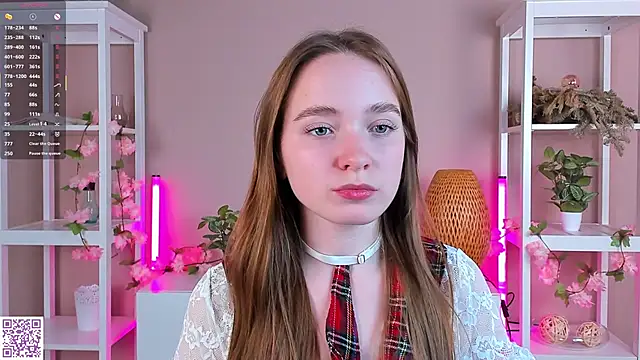 LittleCutieSandy online show from 10/30/25, 03:19