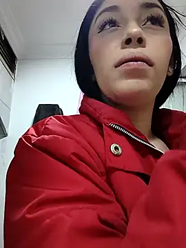 AbbyLewiis online show from 12/17/25, 02:39