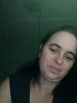 Snapshot of Ella-433 chatting on 01/08/26, 09:39 Ella-433 online show from 01/08/26, 09:39