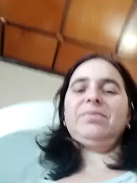 Snapshot of Ella-433 chatting on 01/16/26, 12:20 Ella-433 online show from 01/16/26, 12:20