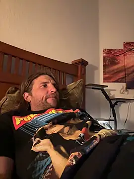 Snapshot of outlawINlaw13 chatting on 03/23/26, 06:50 outlawINlaw13 online show from 03/23/26, 06:50