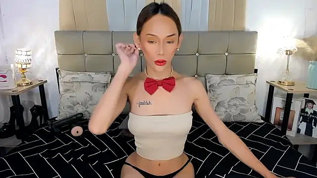 catiana moore online show from 05/11/26, 04:26