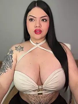 Snapshot of dulcemarianh_ chatting on 03/23/26, 03:32 dulcemarianh online show from 03/23/26, 03:32