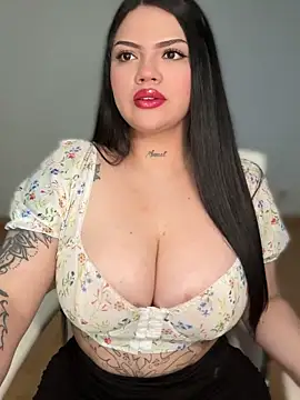 Snapshot of dulcemarianh_ chatting on 04/13/26, 03:23 dulcemarianh online show from 04/13/26, 03:23