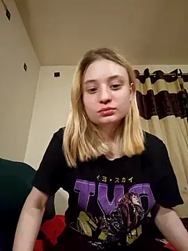 cinnamon-xx online show from 04/24/26, 10:45
