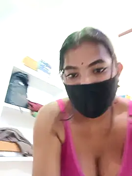 Hot radhaji online show from 12/14/25, 06:01