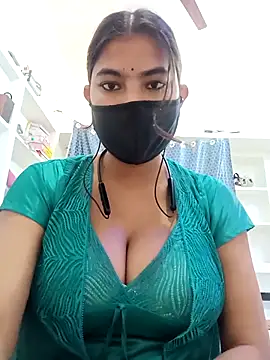Snapshot of Hot_radhaji chatting on 04/12/26, 05:34 Hot radhaji online show from 04/12/26, 05:34