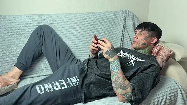 Anubisgods online show from 04/25/26, 01:41