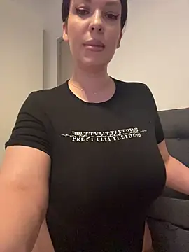 ClaraPasssion online show from 06/27/26, 06:57
