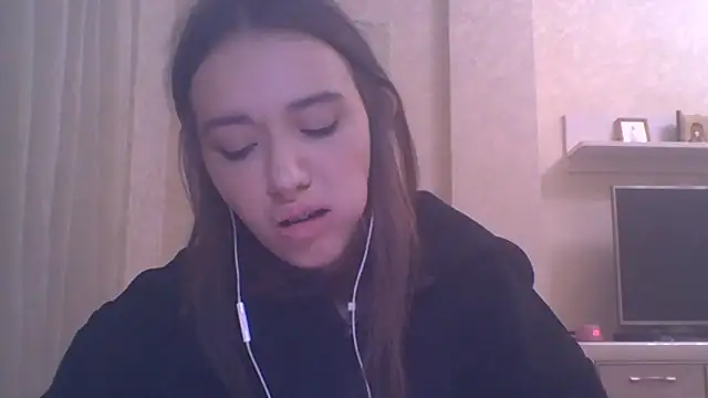 CeyaLier online show from 10/27/25, 05:17