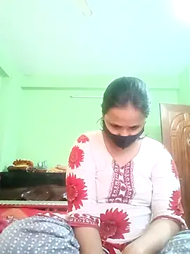 Snapshot of Megla879 chatting on 11/20/25, 05:29 Megla879 online show from 11/20/25, 05:29