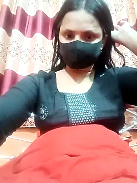 Snapshot of Megla879 chatting on 12/05/25, 04:14 Megla879 online show from 12/05/25, 04:14