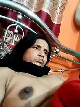 Snapshot of Megla879 chatting on 12/13/25, 11:21 Megla879 online show from 12/13/25, 11:21