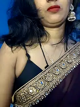 Snapshot of Janu-hasena chatting on 12/19/25, 09:16 Janu-hasena online show from 12/19/25, 09:16