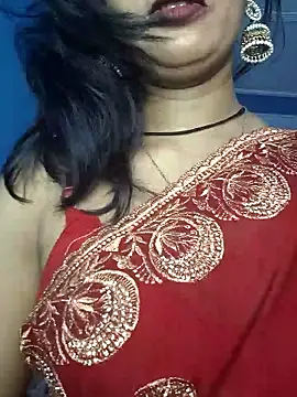 Snapshot of Janu-hasena chatting on 01/18/26, 05:28 Janu-hasena online show from 01/18/26, 05:28