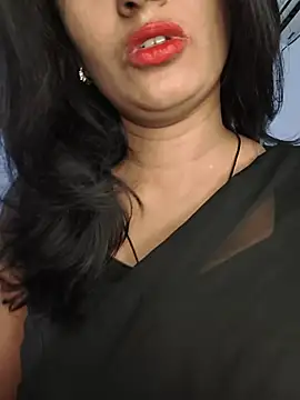 Snapshot of Janu-hasena chatting on 05/16/26, 04:28 Janu-hasena online show from 05/16/26, 04:28