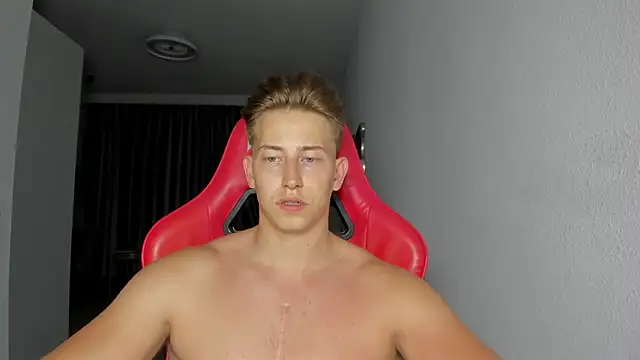 find0m master online show from 10/28/25, 10:34