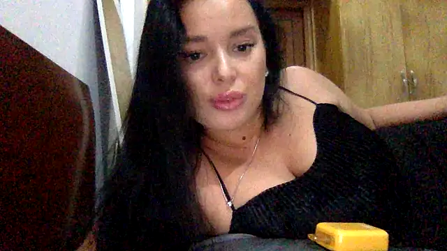Snapshot of Fayronna chatting on 02/20/26, 05:46 Fayronna online show from 02/20/26, 05:46