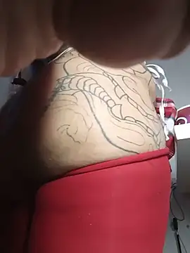 Emilycollei online show from 06/19/26, 10:52
