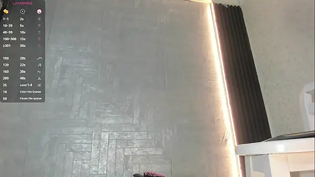 Alisson Steelersexy online show from 06/14/26, 08:22