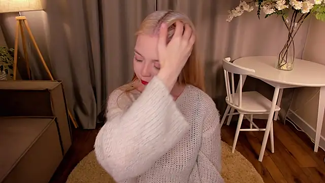 TinaStevenson online show from 11/03/25, 09:38