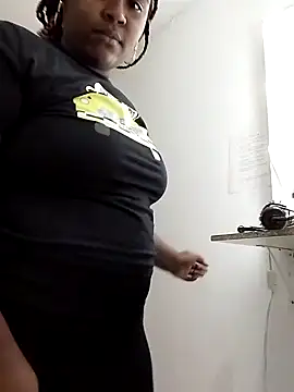 NaomiGrace  online show from 10/30/25, 11:00