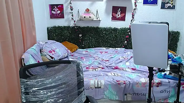 Snapshot of thianahorny chatting on 05/07/26, 01:38 thianahorny online show from 05/07/26, 01:38