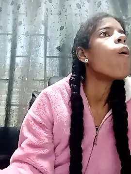 Snapshot of thianahorny chatting on 06/11/26, 01:31 thianahorny online show from 06/11/26, 01:31